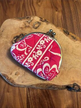 NEW Vera Bradley Quilted Floral Double Kiss-Lock Coin Purse